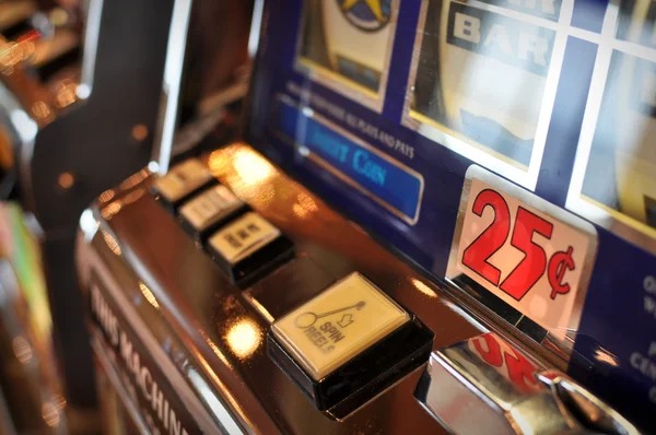 Roulette table betting layout Pretty Gaming roulette table interface on joker138